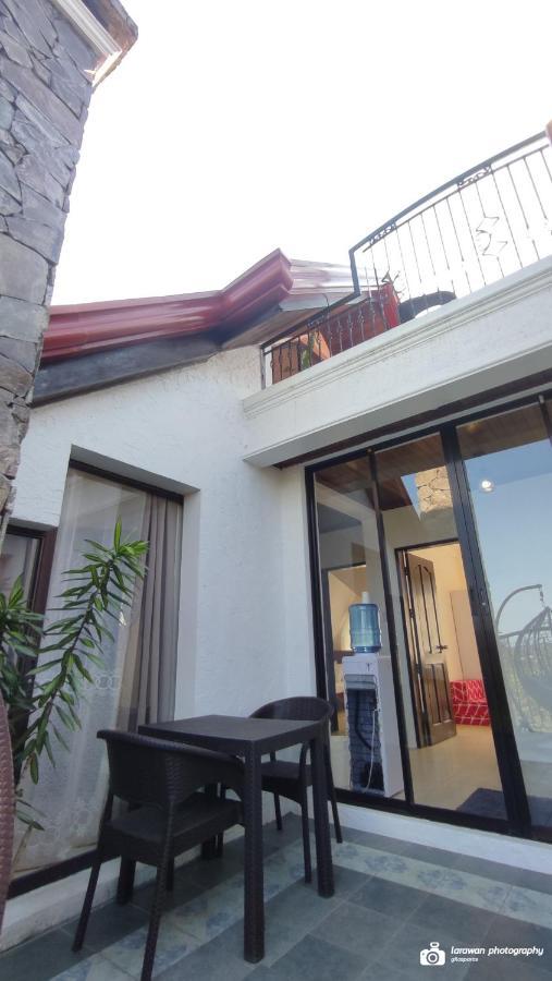 El Castillo Bed And Breakfast Angono Bagian luar foto